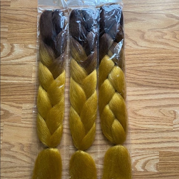 Hair extensions - Picture 2 of 4